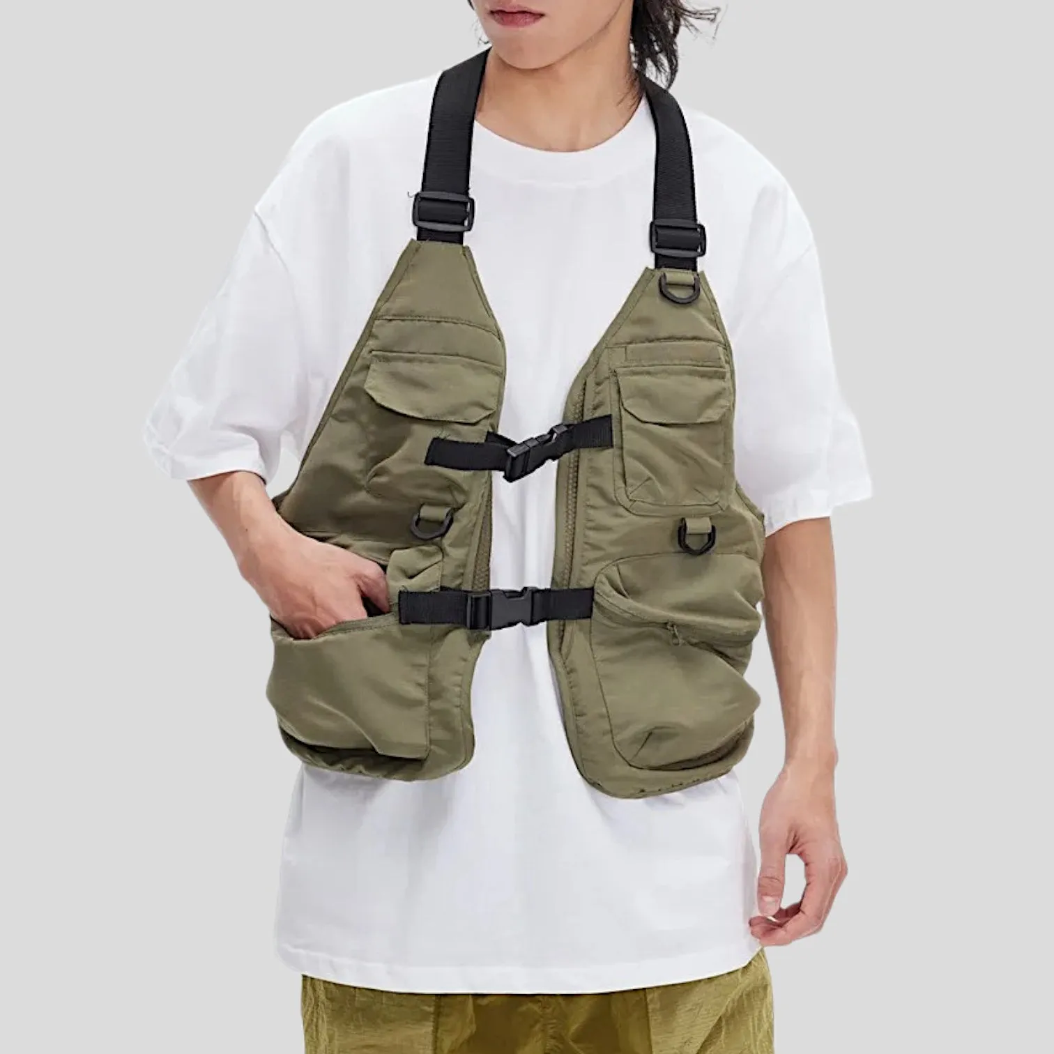 Multi pocket apron vest