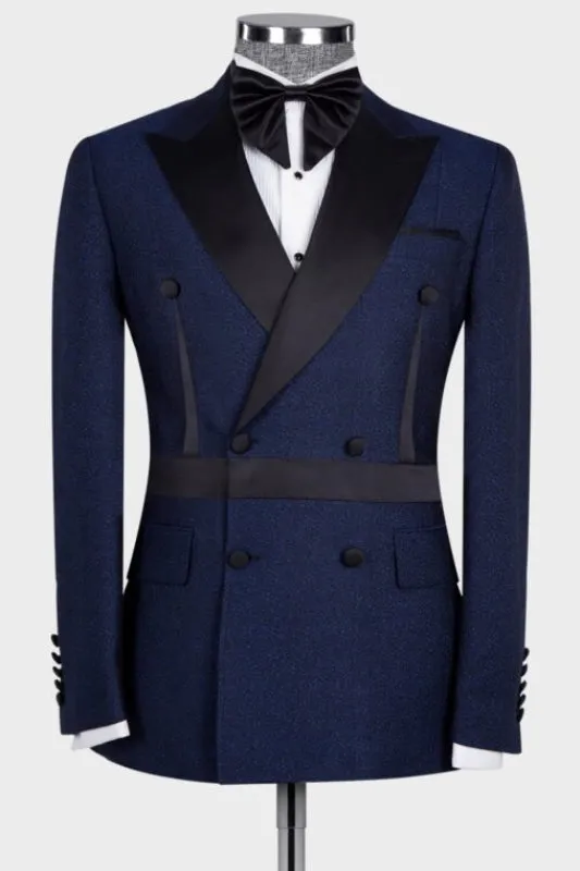 Stylish Navy Blue Peaked Lapel Double Breasted Prom Suits