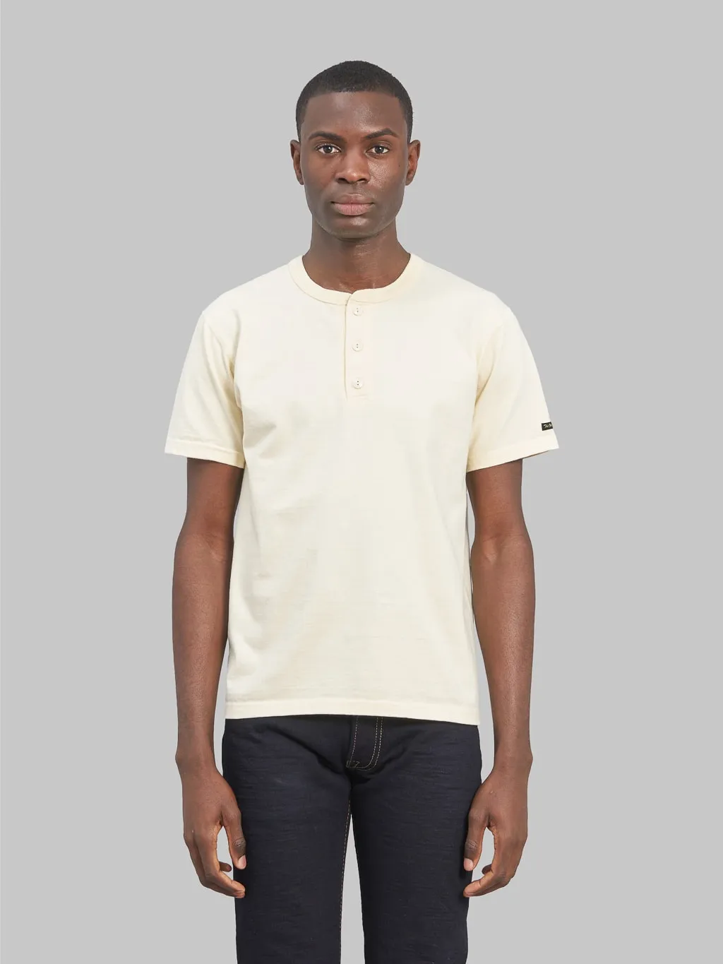 The Flat Head Loopwheeled Heavyweight Plain Henley Neck T-Shirt Ivory