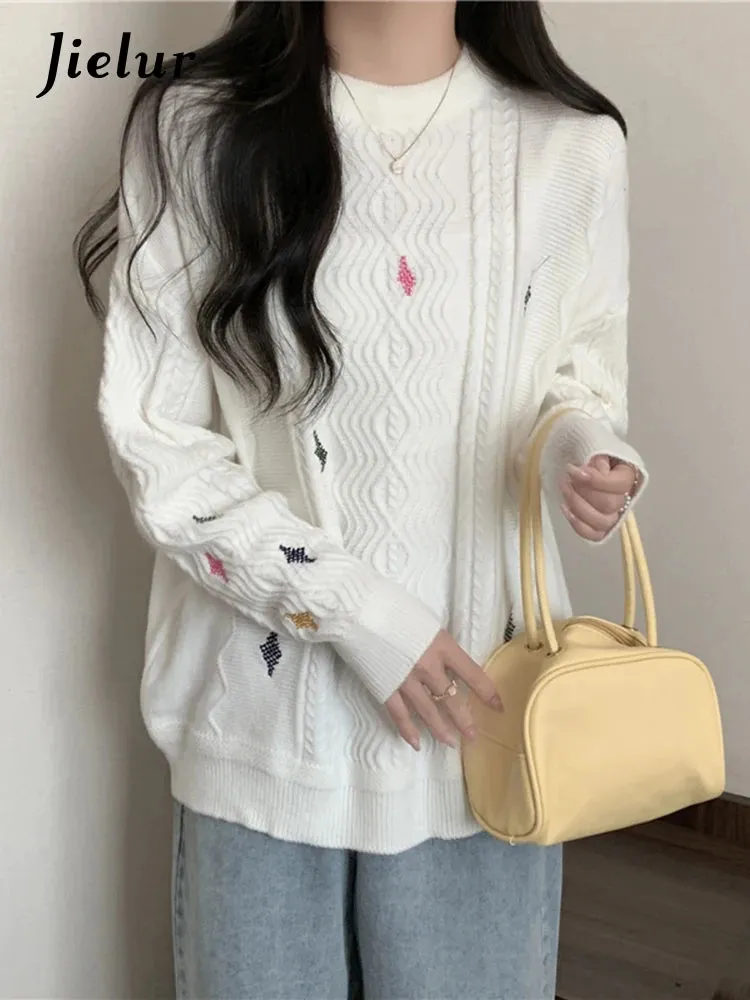 Women Knitted Sweater Autumn New O-Neck Vintage Embroidered Knitwear Baggy Long Sleeve Warm Lady White Pullover Chic